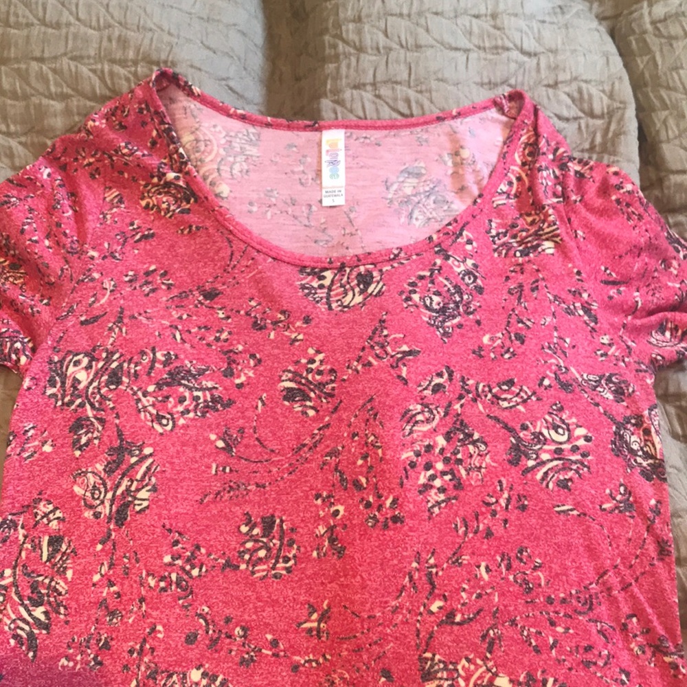 LuLaRoe Classic Tee